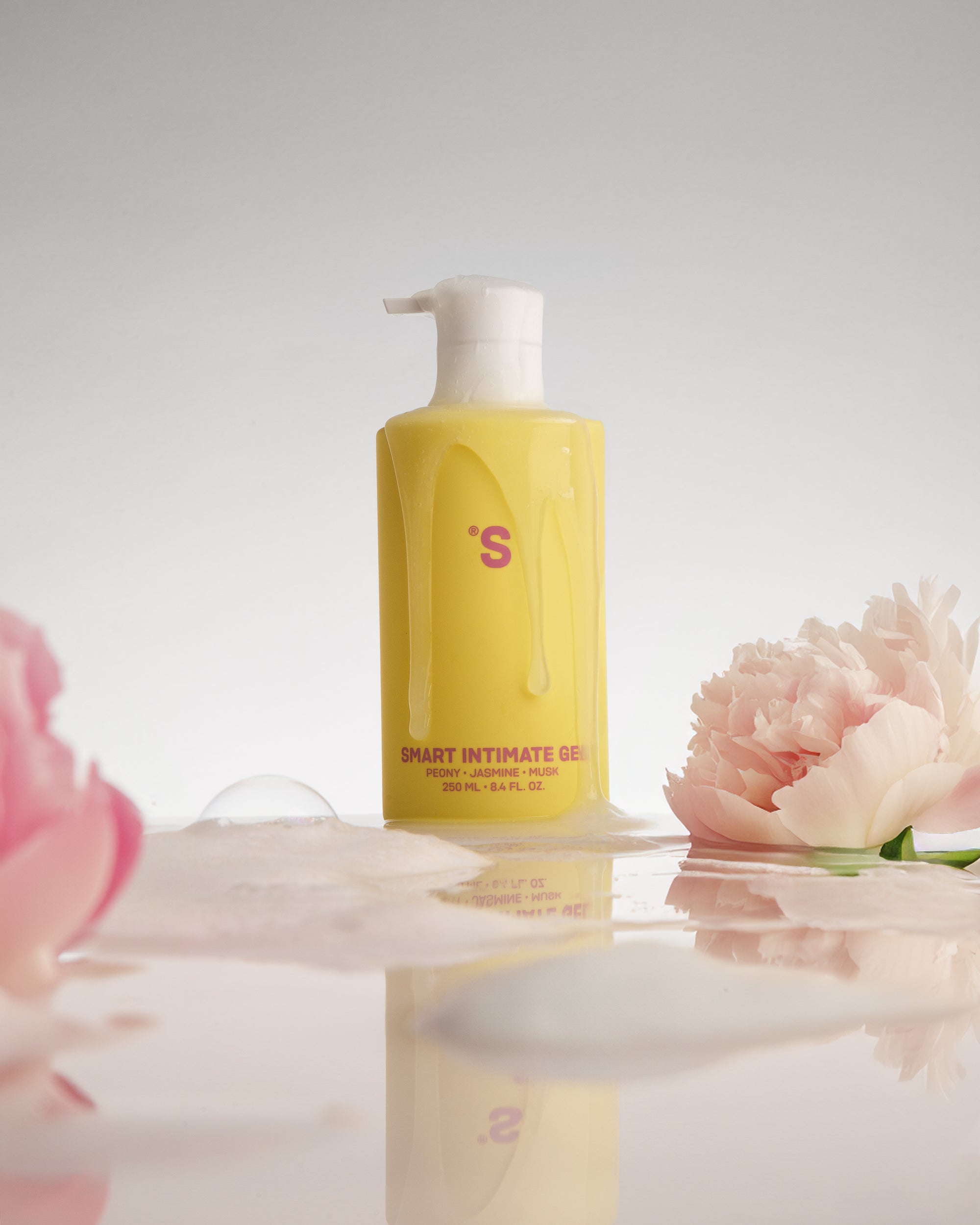 Sister's Aroma Intimate Gel Peony 250 ml