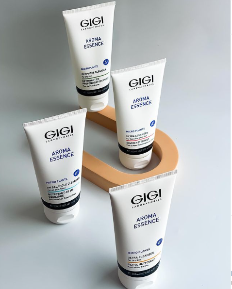 GiGi Aroma Essence pH Balanced Cleanser 200 ml