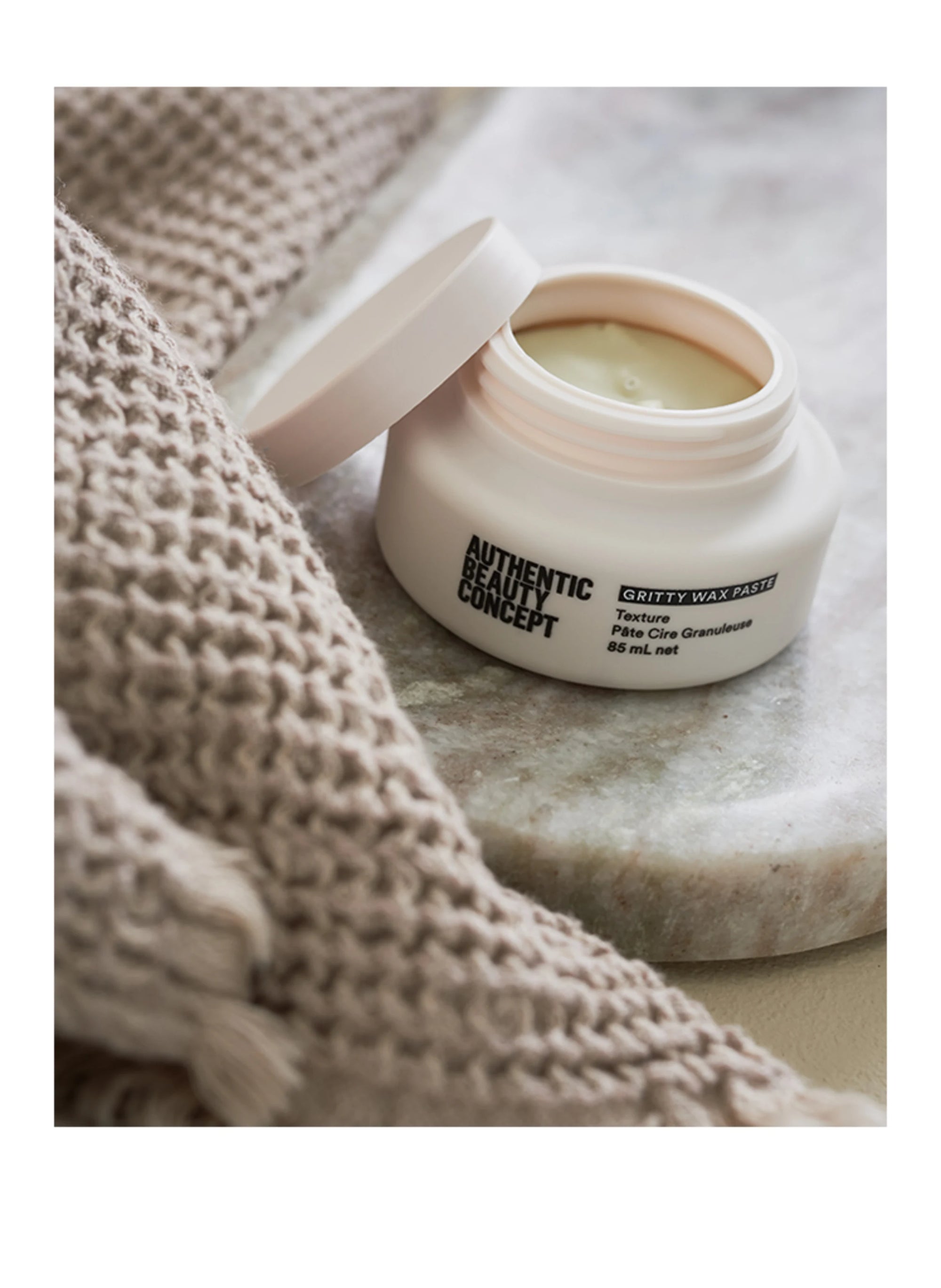Authentic Beauty Concept Gritty Wax Paste 85 ml