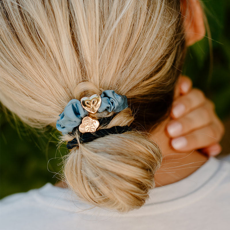 By Eloise Set | Blue Hues