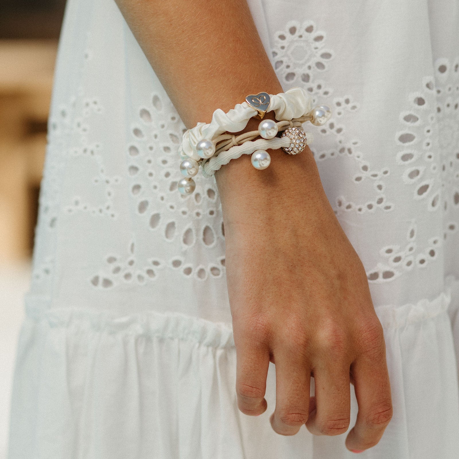 by Eloise Set | White Party
