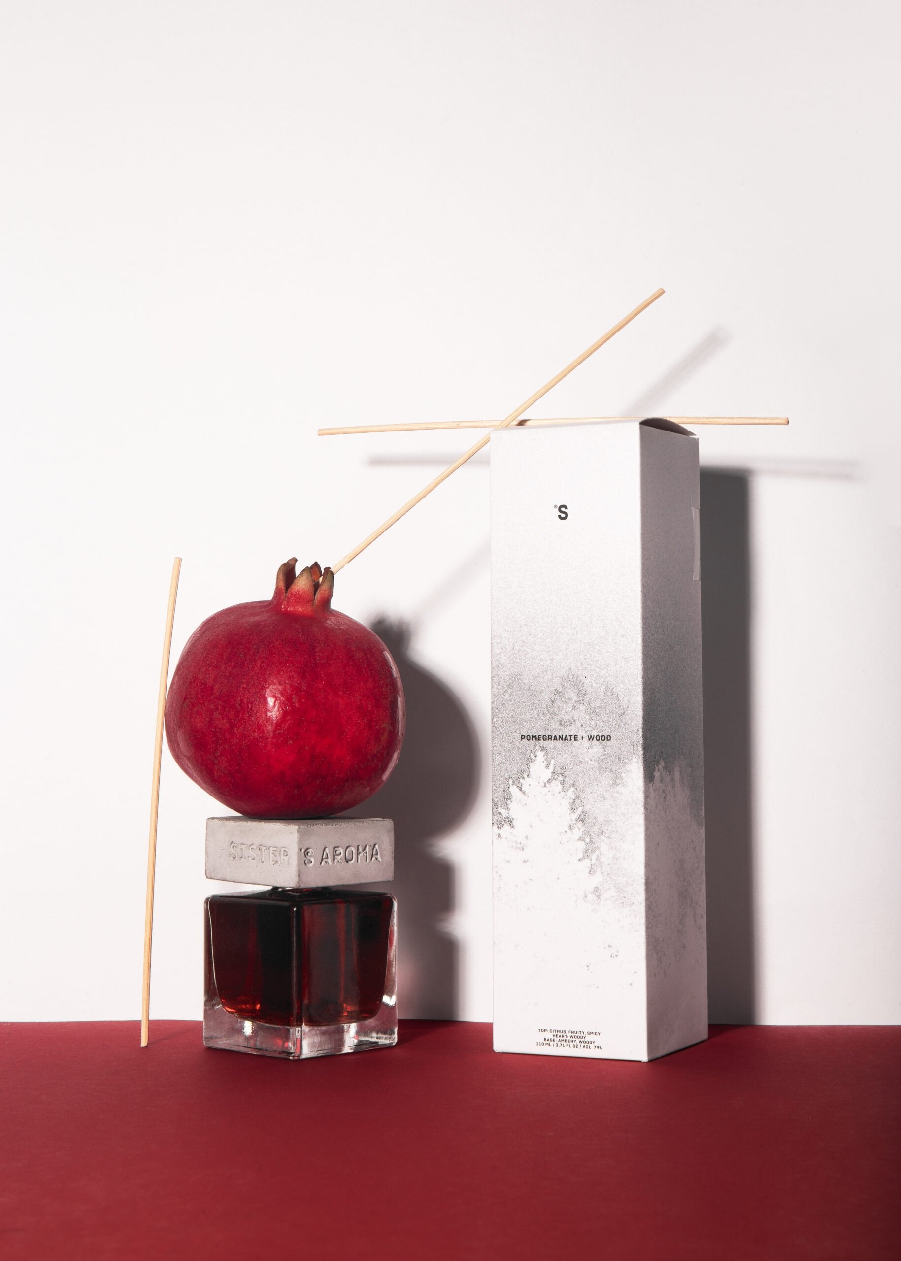 Sister's Aroma Diffuser Pomegranate + Wood 110 ml