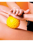 Masážní míček s bodlinkami 9cm - 2 kusy