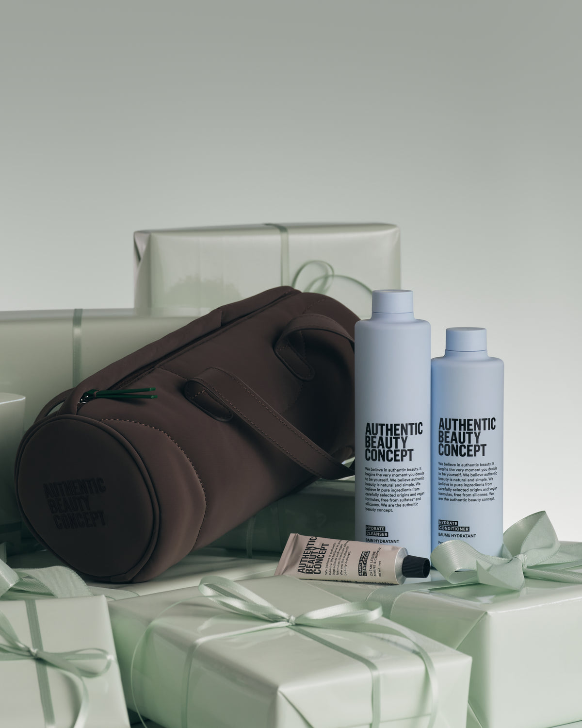 AUTHENTIC BEAUTY CONCEPT Hydrate – dárková sada pro suché vlasy