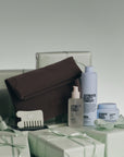 AUTHENTIC BEAUTY CONCEPT Wellness Pack – Hydrate péče, olej, jadeitový hřeben a kosmetická taštička
