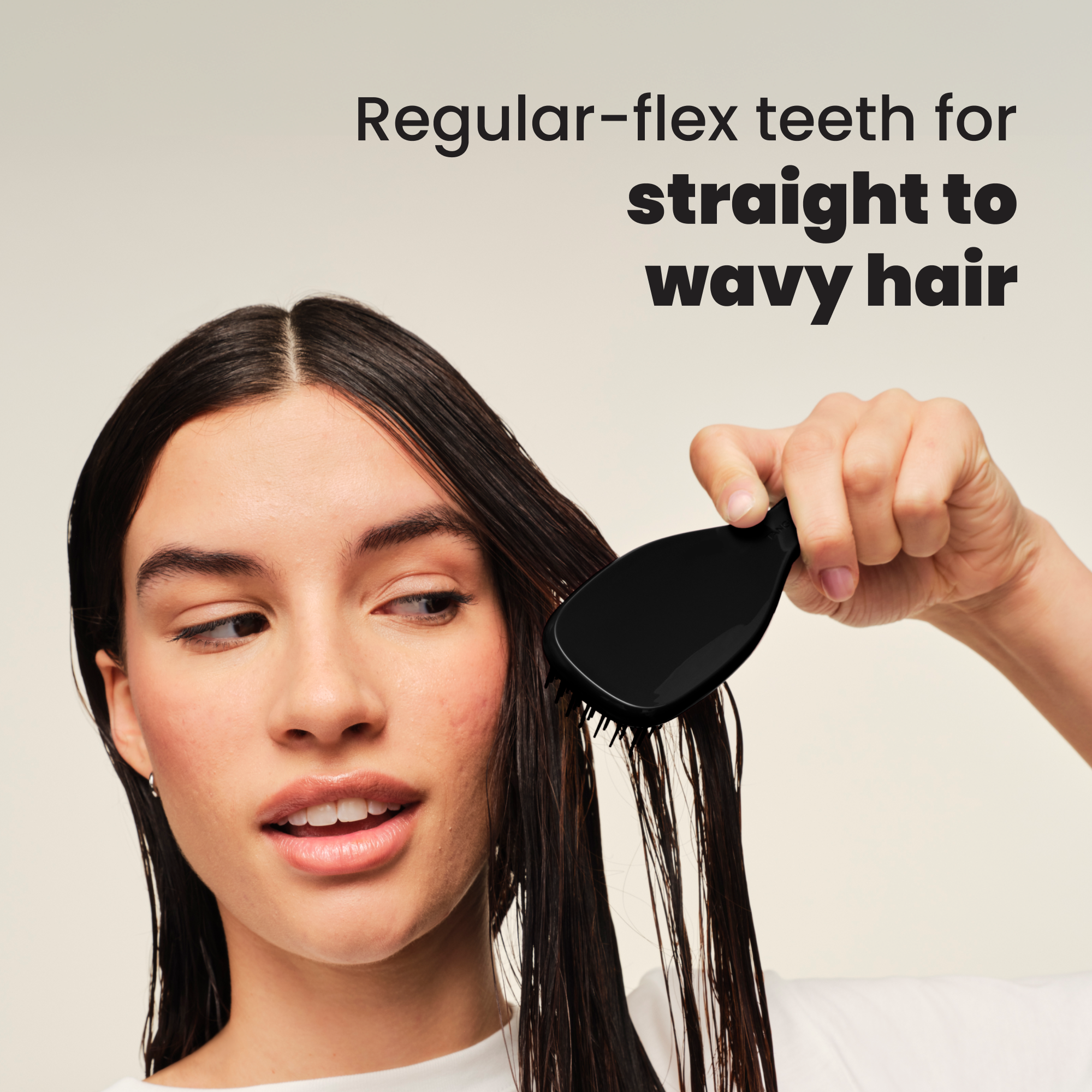 The Ultimate Detangler Electric Raspberry