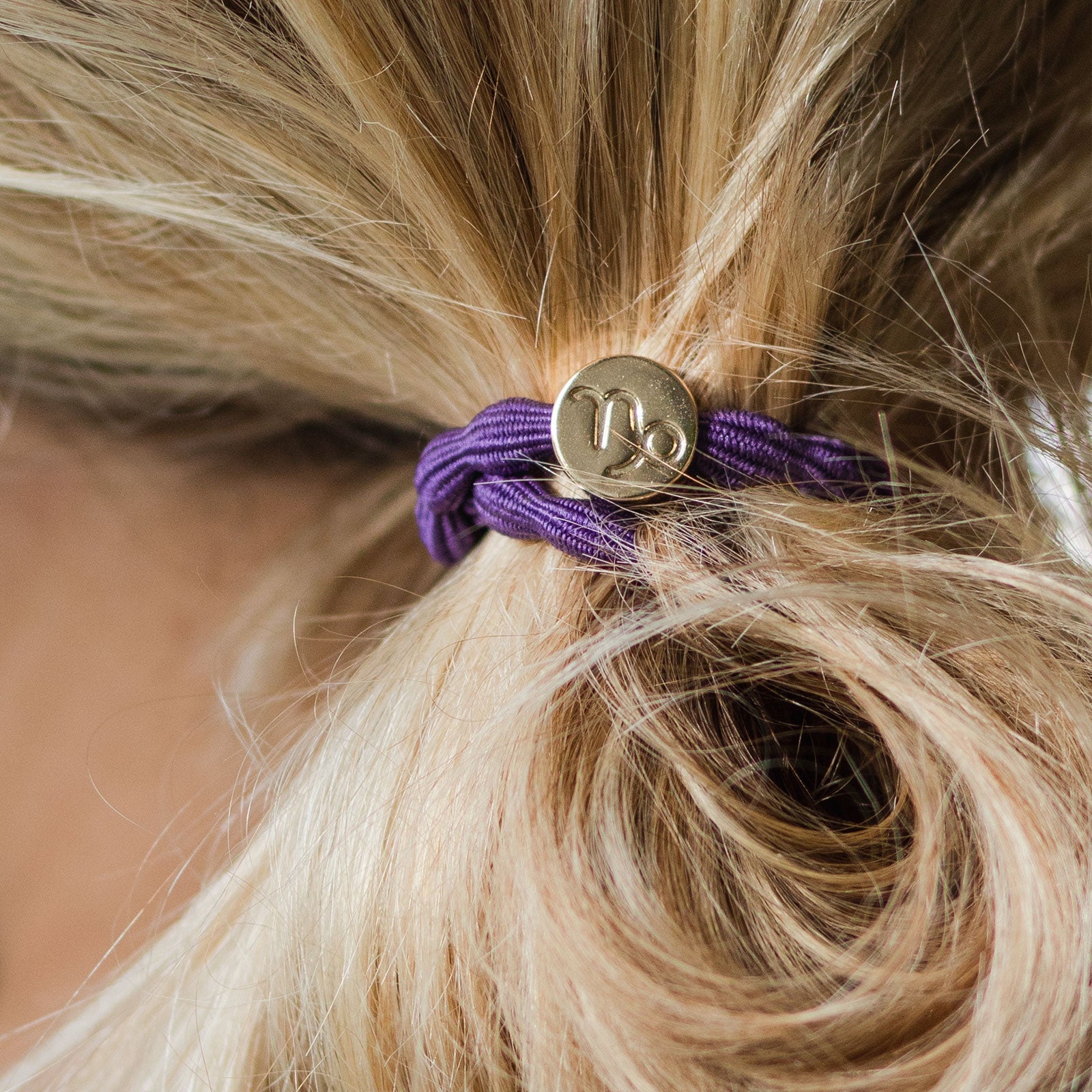 capricorn purple