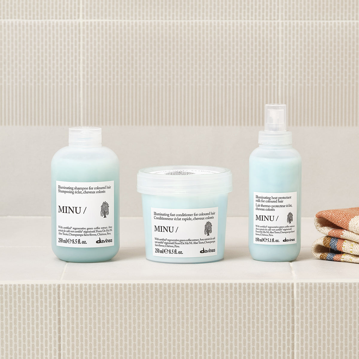 Davines-70030-MINU-MILK-150ML-8004608293415-SITUATIONAL-1.jpg