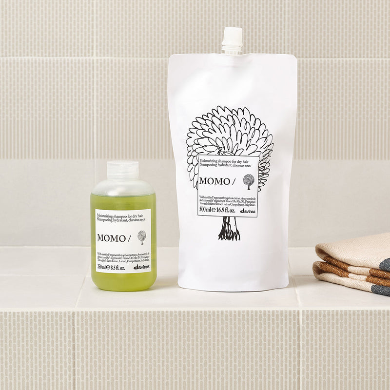 Davines-70044-MOMO-SH-REFILL-500ML-8004608295914-SITUATIONAL-1.jpg