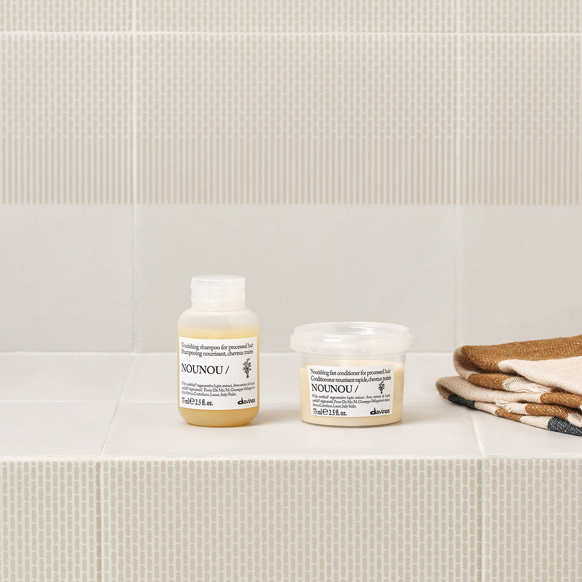 Davines-70091-NOUNOU-COND-75ML-8004608296232-SITUATIONAL-1.jpg