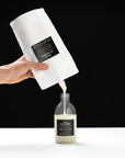 Davines-76144_OI-SHAMPOO-REFILL-500ML-8004608294566-pouring.jpg