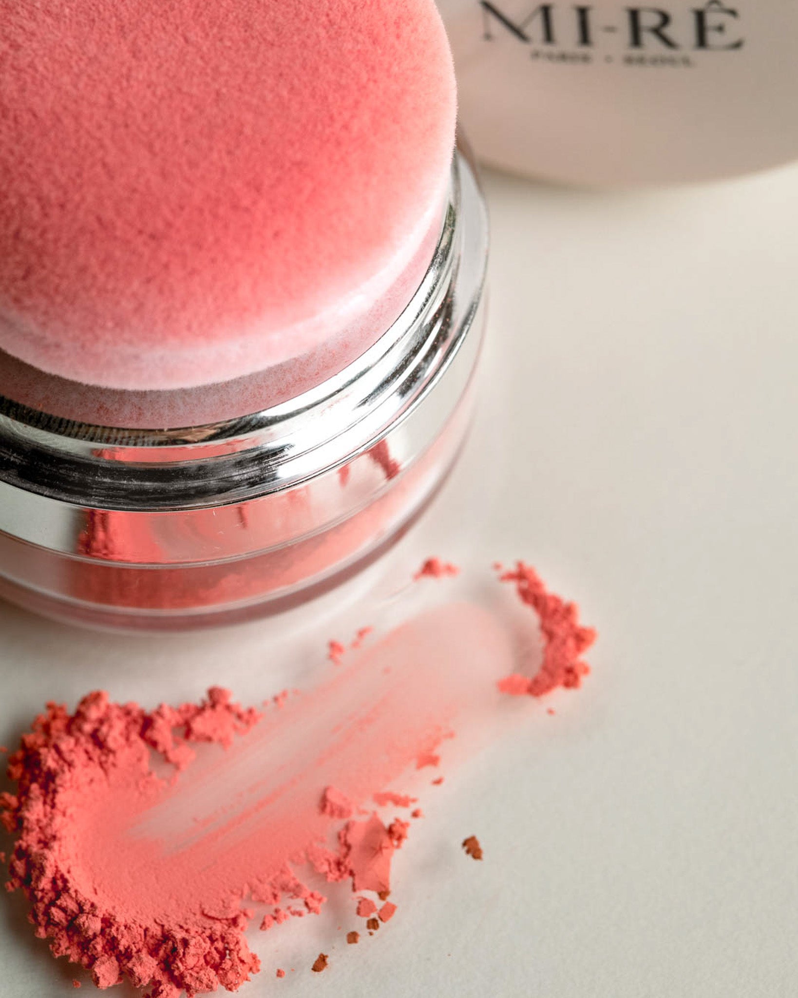 MI-RE Cosmetics Dual Blush-Lit Dual Blush + Highlighter Nacré  Duo tvářenka a rozjasňovač 2v1 – růžová