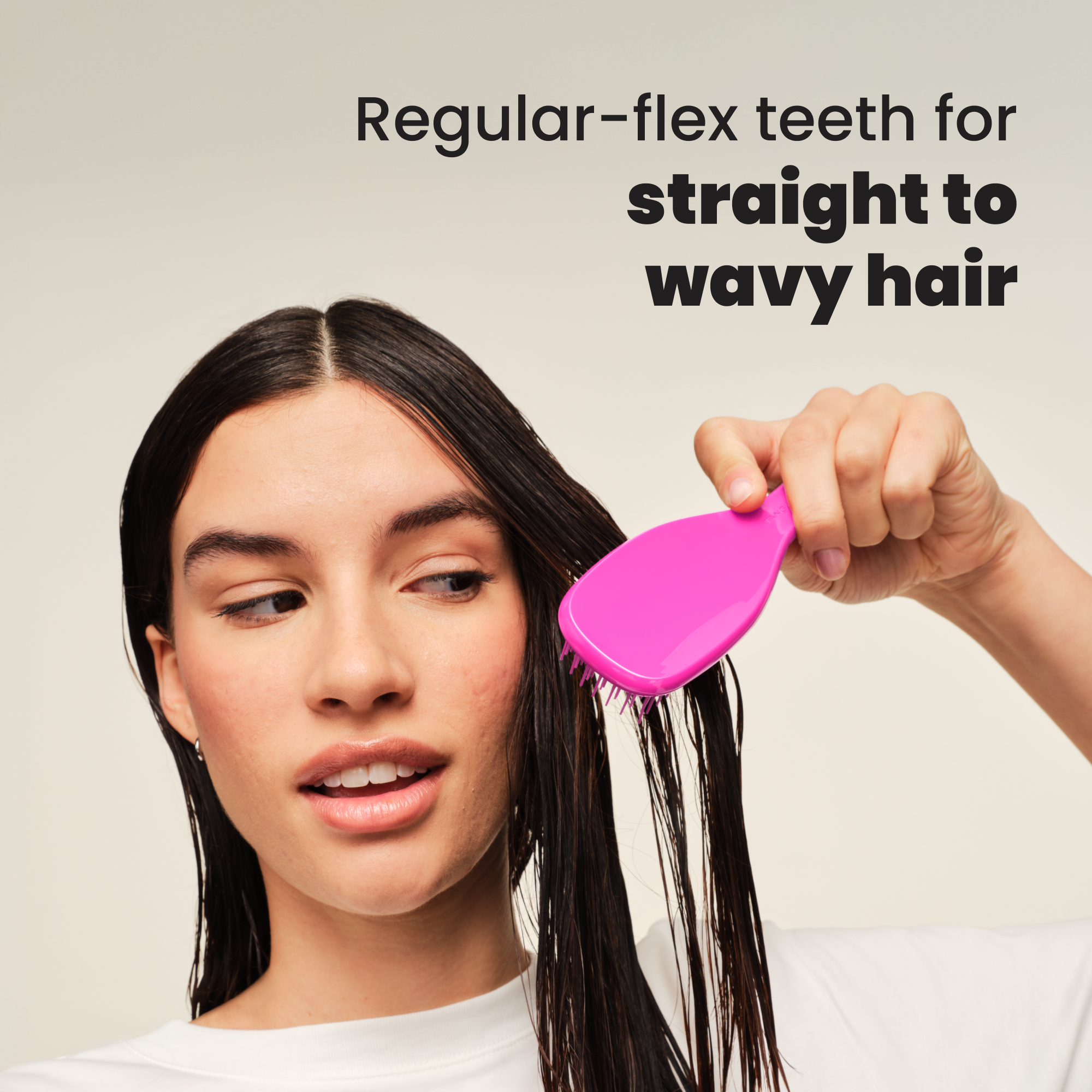 The Ultimate Detangler Electric Raspberry