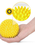 Masážní míček s bodlinkami 10cm - žlutý